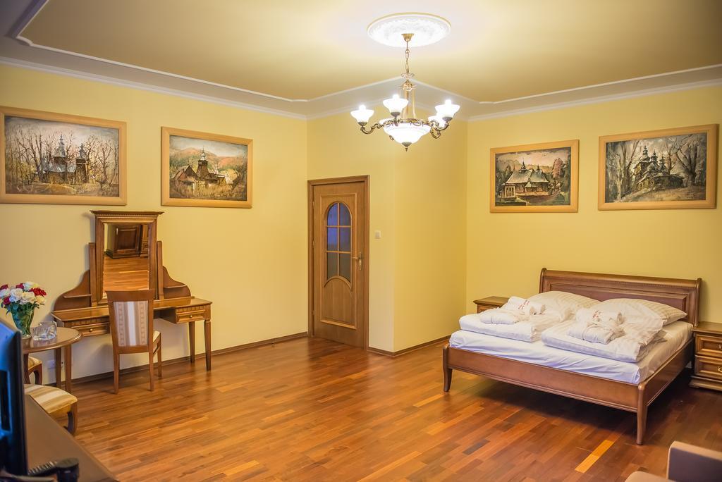 Victoria Cechini Hotel Krynica Zdroj Ruang foto